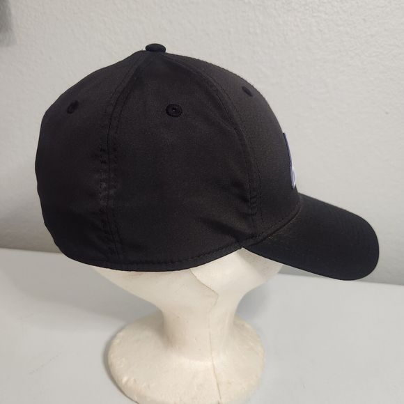 Colorado Rockies MLB New Era 2023 Clubhouse 39Thirty Stretch Hat~ Black M-L - Picture 4 of 7